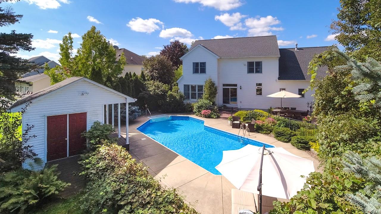 Drone photos for real estate are being replaced with lower shots to preserve the privacy of neighbors